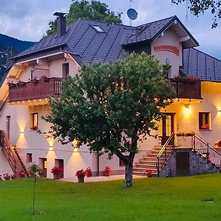 Hotel Rosengarten Тарвізіо Екстер'єр фото